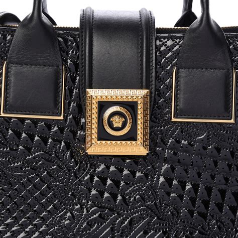 Wholesale Versace Handbags .